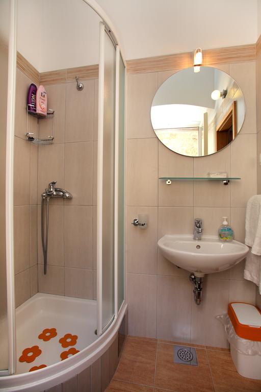 Room Mira Trogir Exterior photo