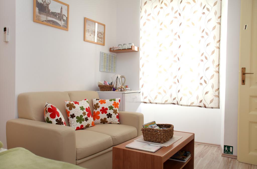 Room Mira Trogir Exterior photo