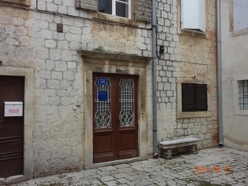 Room Mira Trogir Exterior photo